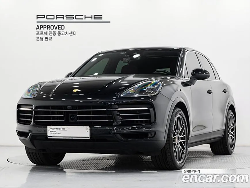 Porsche Cayenne — фото 1