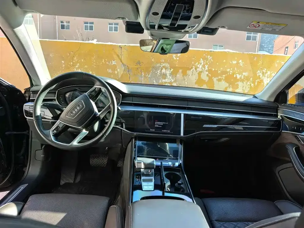 Audi A8 2023 из CN, фото 6