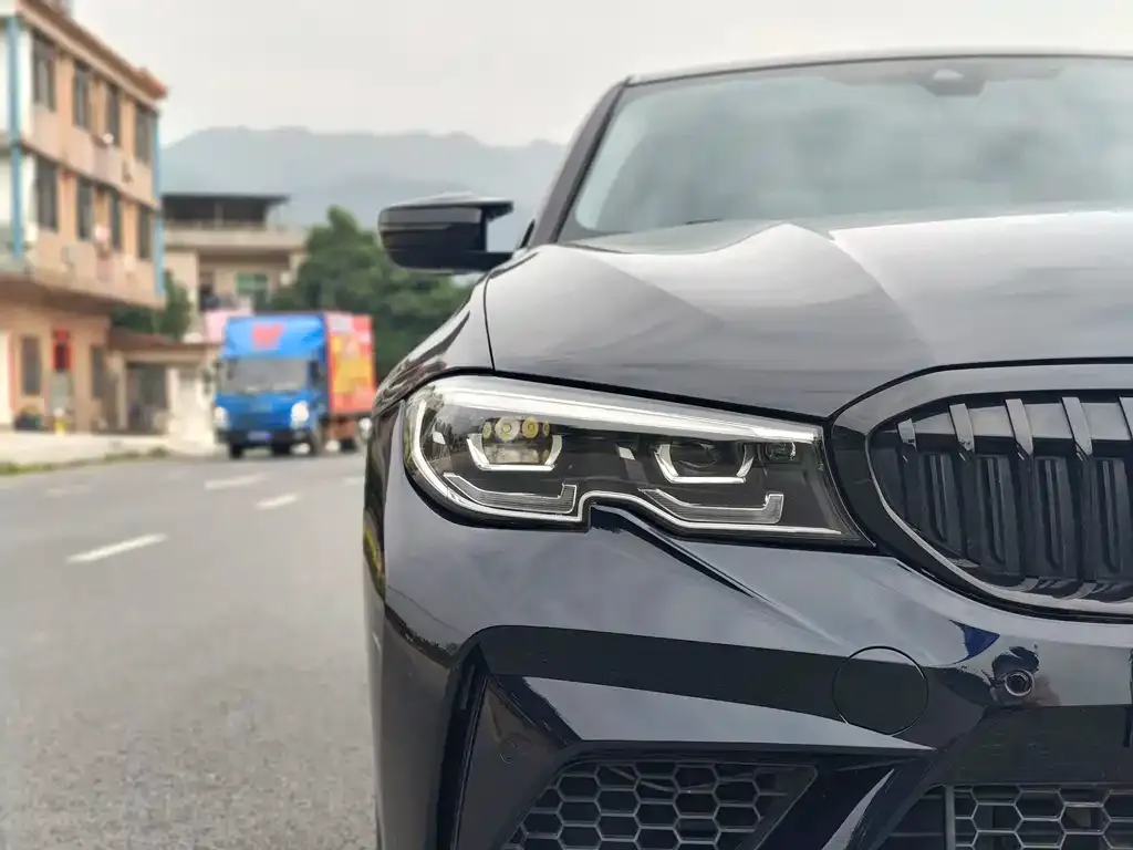 BMW 3 Series — фото 2