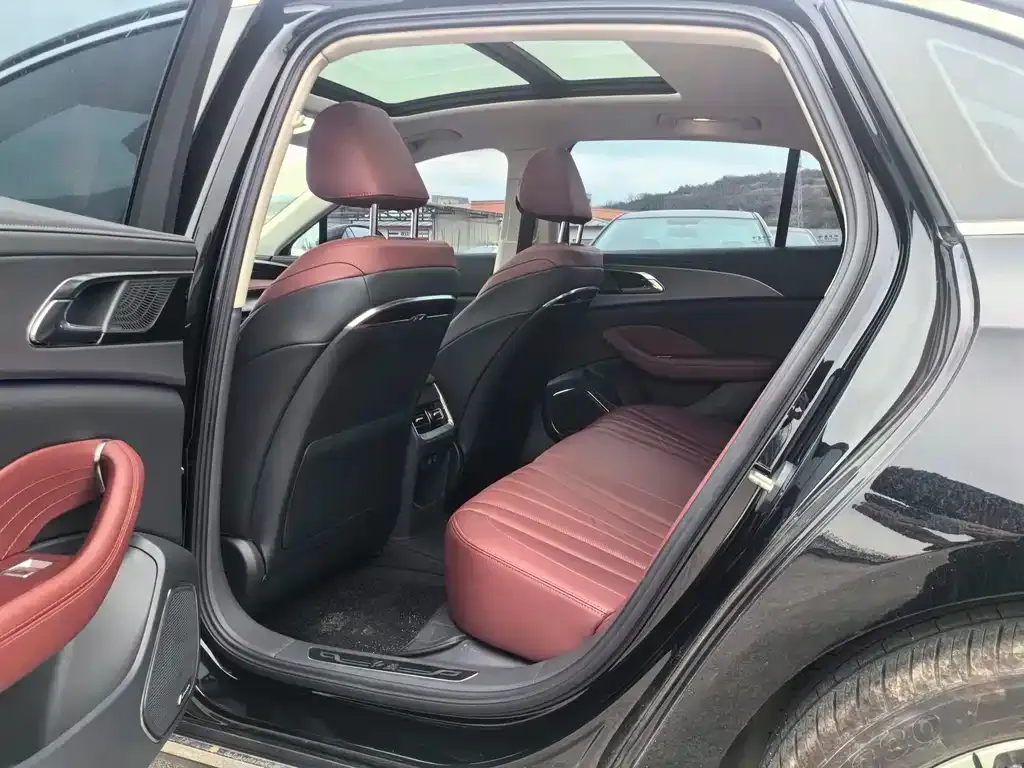 Hongqi H5 2023 из CN, фото 6