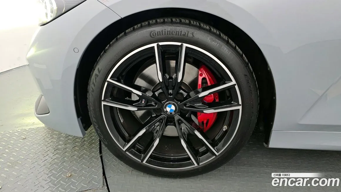 BMW 3-Series 2024 из KR, фото 7