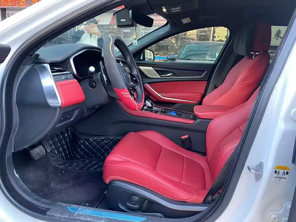 Jaguar XFL 2023 из CN, фото 6