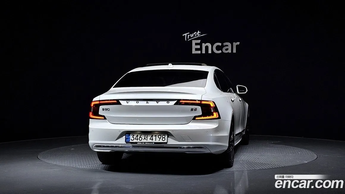 Volvo S90 2021 из KR, фото 4