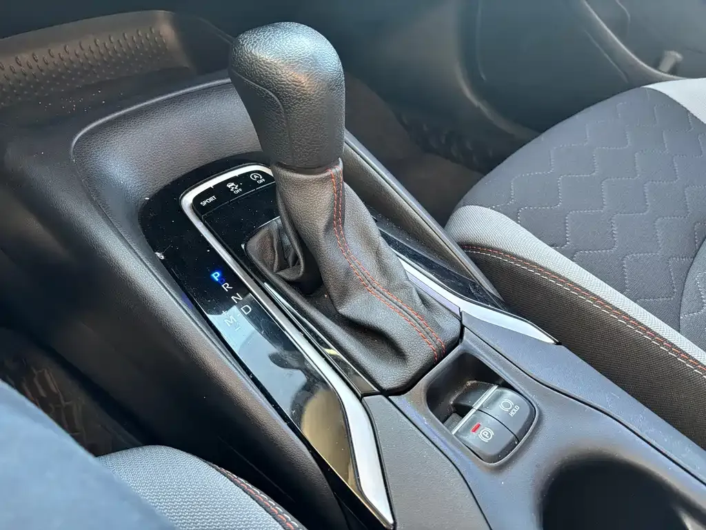 Toyota Corolla 2022 из CN, фото 3