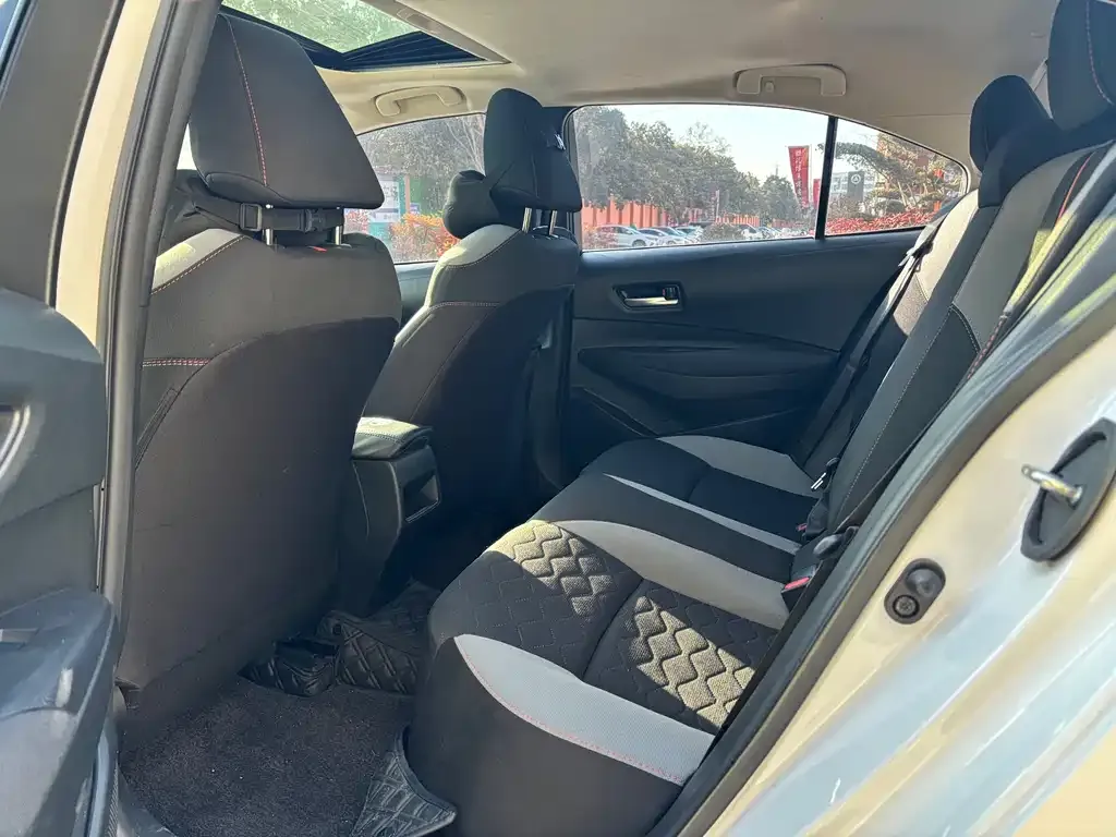 Toyota Corolla 2022 из CN, фото 6