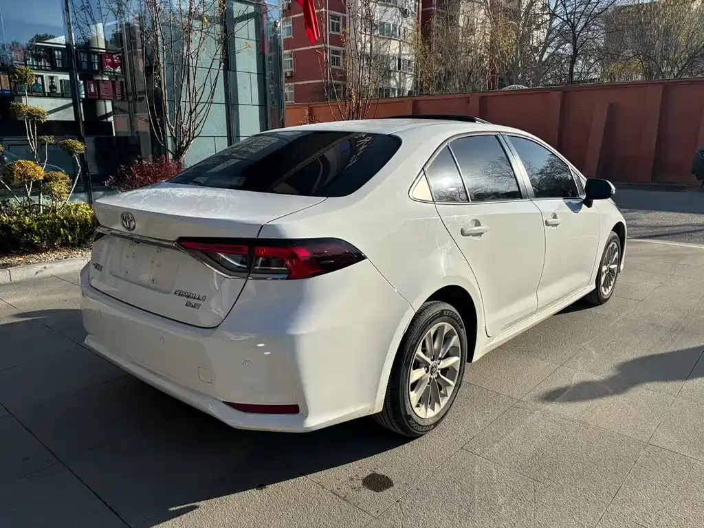 Toyota Corolla 2022 из CN, фото 9