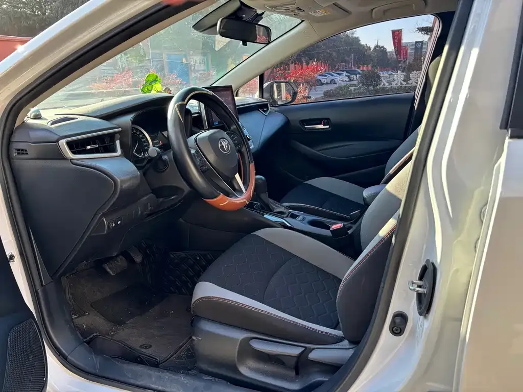 Toyota Corolla 2022 из CN, фото 7