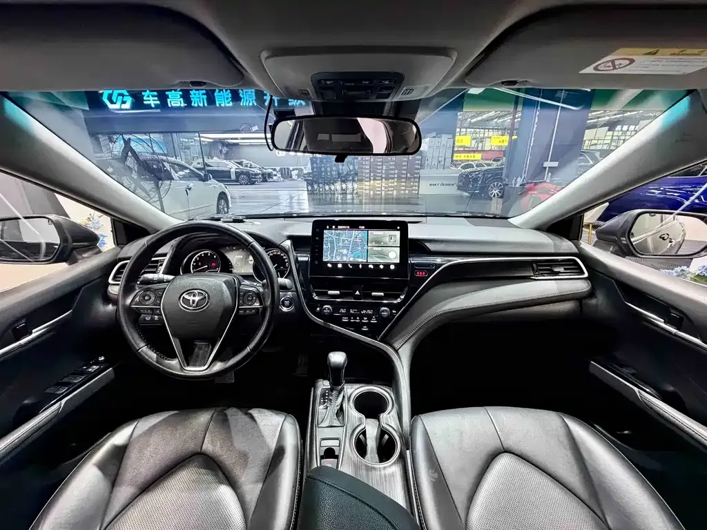Toyota Camry 2022 из CN, фото 10