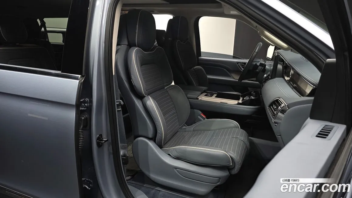Lincoln Navigator 2021 из KR, фото 10