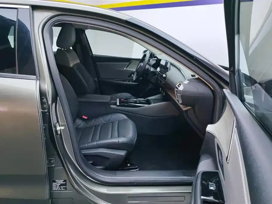 Citroen C5 X 2022 из CN, фото 2