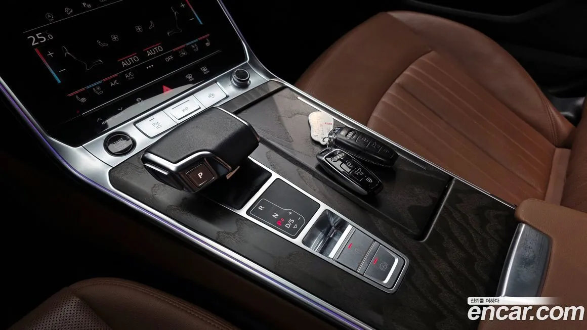 Audi A6 — фото 10