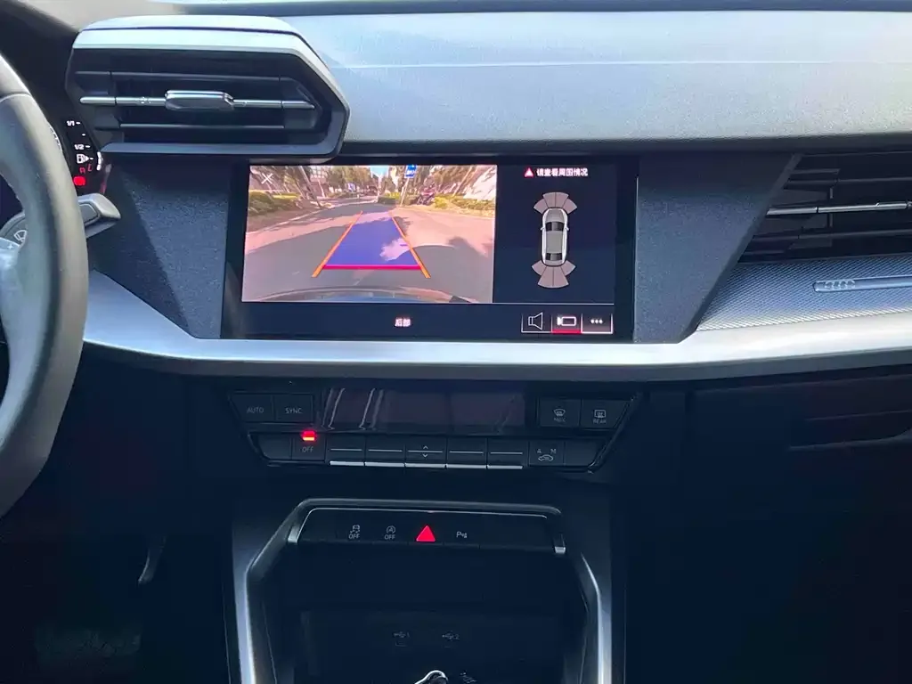 Audi A3 2024 из CN, фото 6