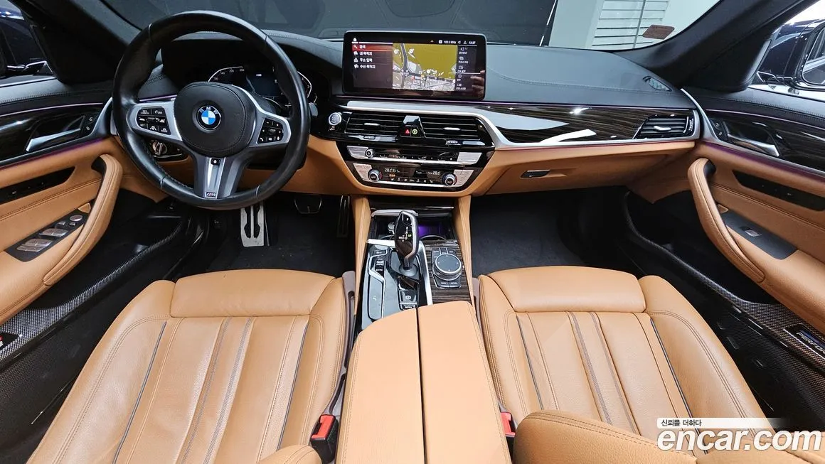 BMW 5-Series — фото 10