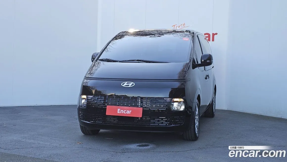 Hyundai Staria — фото 2
