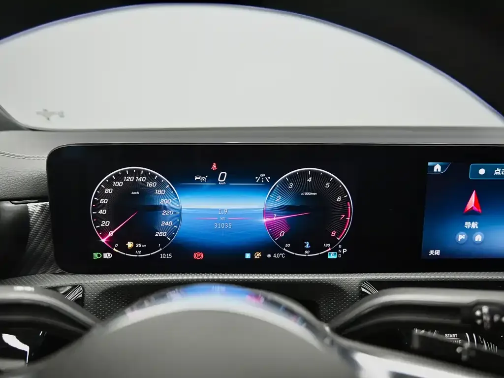 Mercedes-Benz A-Class 2024 из CN, фото 4