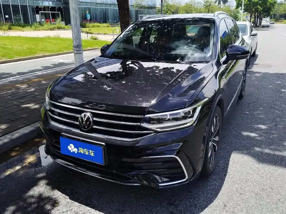 Volkswagen Tiguan L 2022 из CN, фото 2