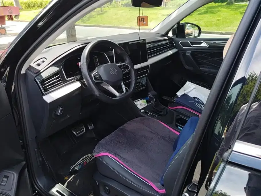 Volkswagen Tiguan L 2022 из CN, фото 10