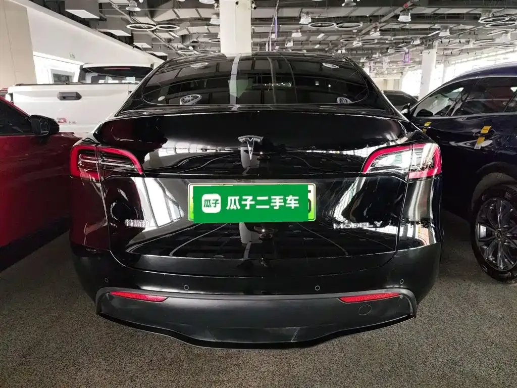 Tesla Model Y 2023 из CN, фото 10
