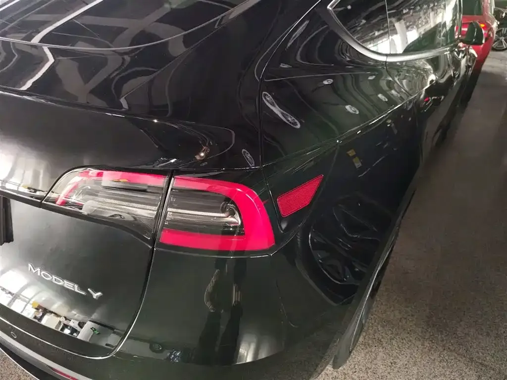 Tesla Model Y 2023 из CN, фото 7