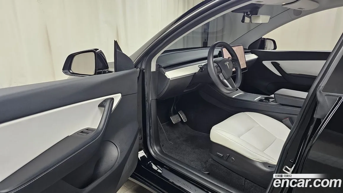 Tesla Model Y 2021 из KR, фото 6