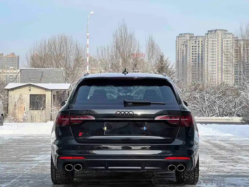 Audi S4 2024 из CN, фото 9