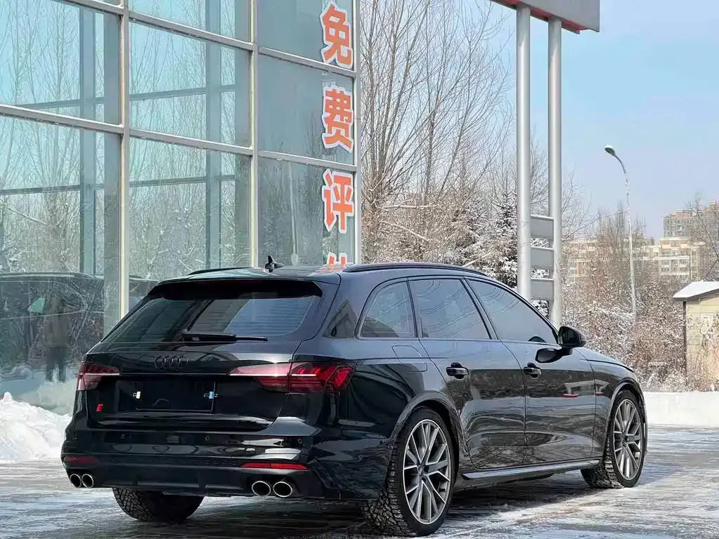 Audi S4 2024 из CN, фото 10