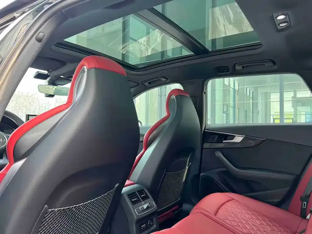 Audi S4 2024 из CN, фото 7