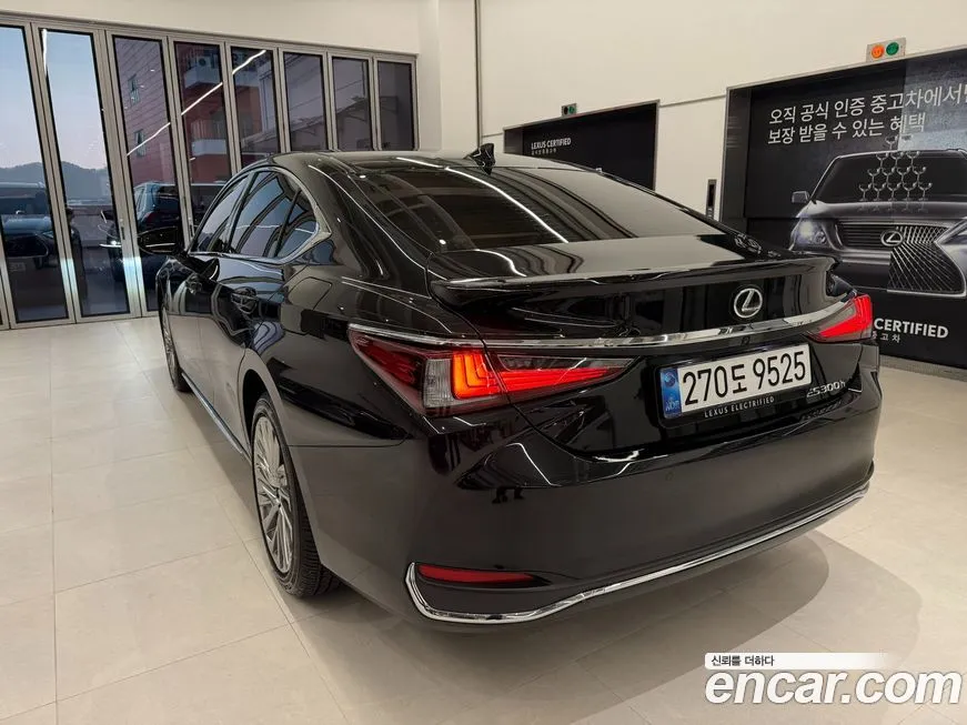 Lexus ES 2026 из KR, фото 2