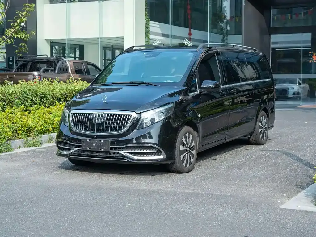 Mercedes-Benz Vito — фото 1