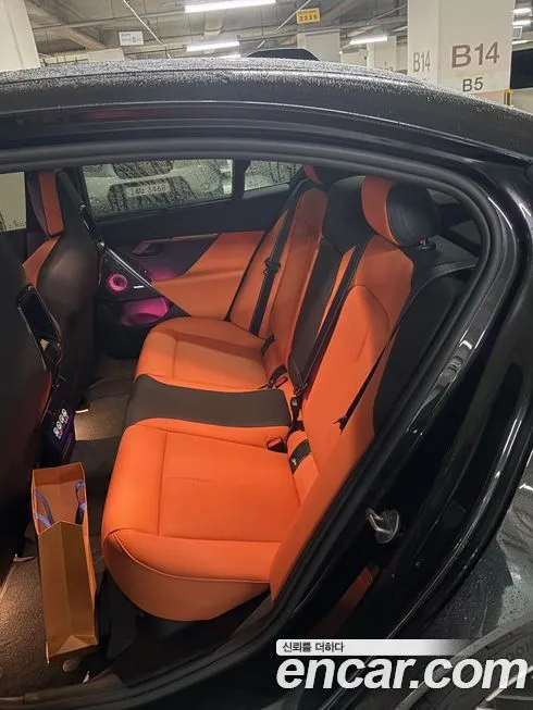 BMW M5 2025 из KR, фото 4