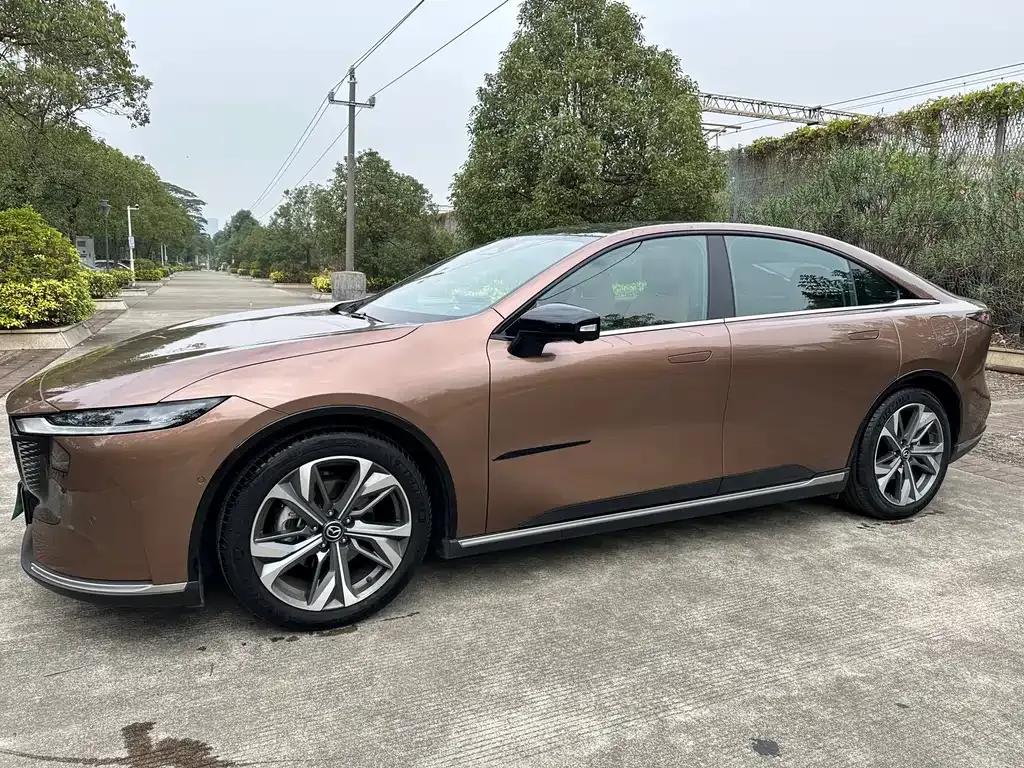 Mazda EZ-6 2024 из CN, фото 2