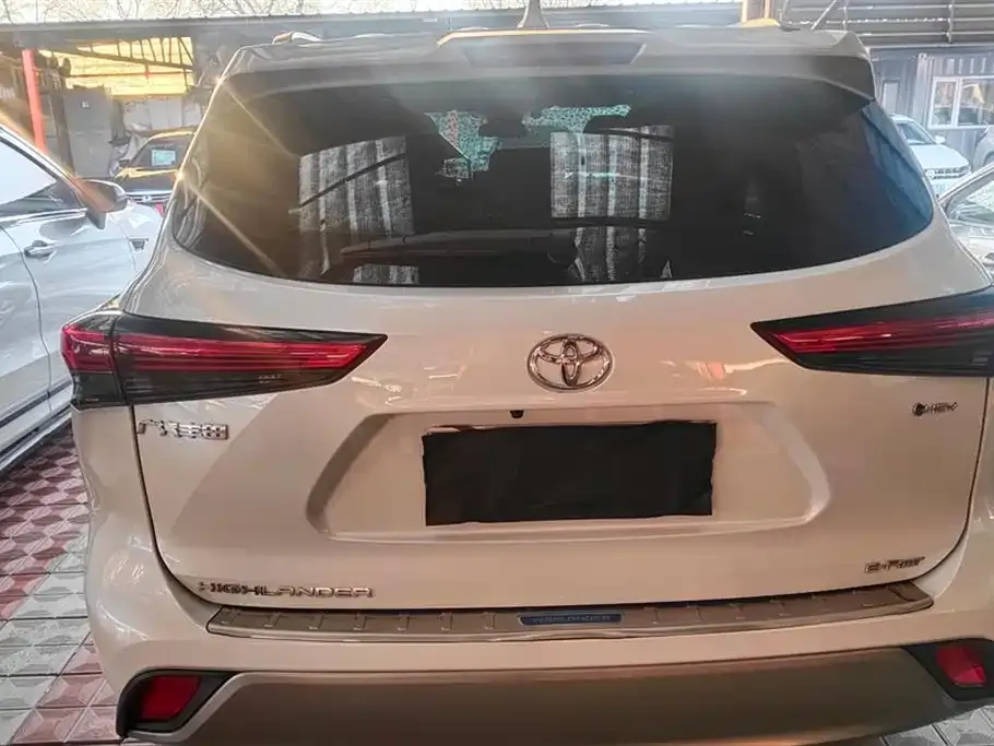 Toyota Highlander 2024 из CN, фото 8