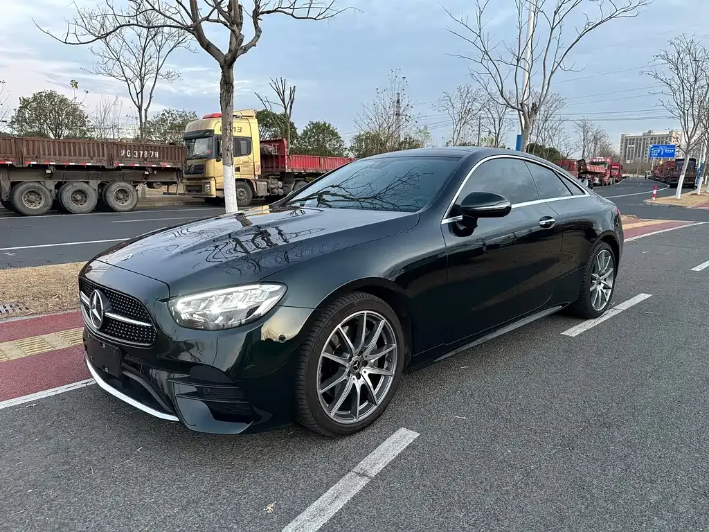 Mercedes-Benz E-Class (Import) 2023 из CN, фото 1