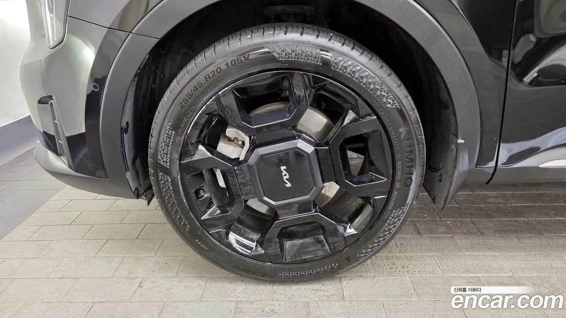 Kia Sorento — фото 8