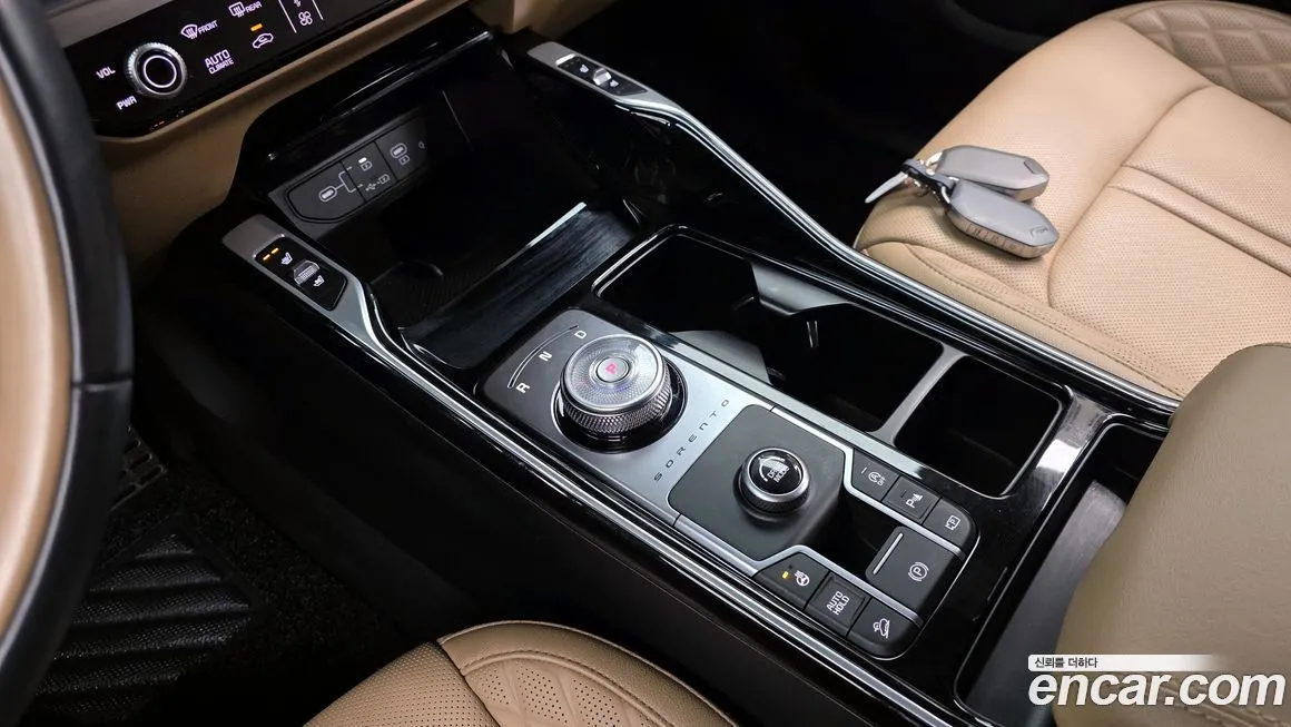 Kia Sorento — фото 5