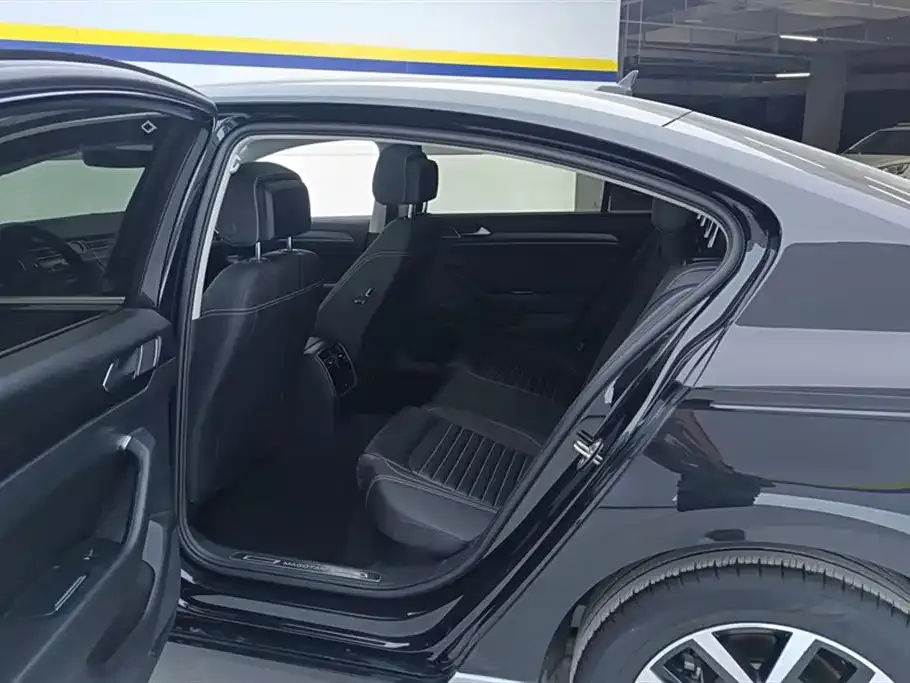 Volkswagen Magotan 2022 из CN, фото 5
