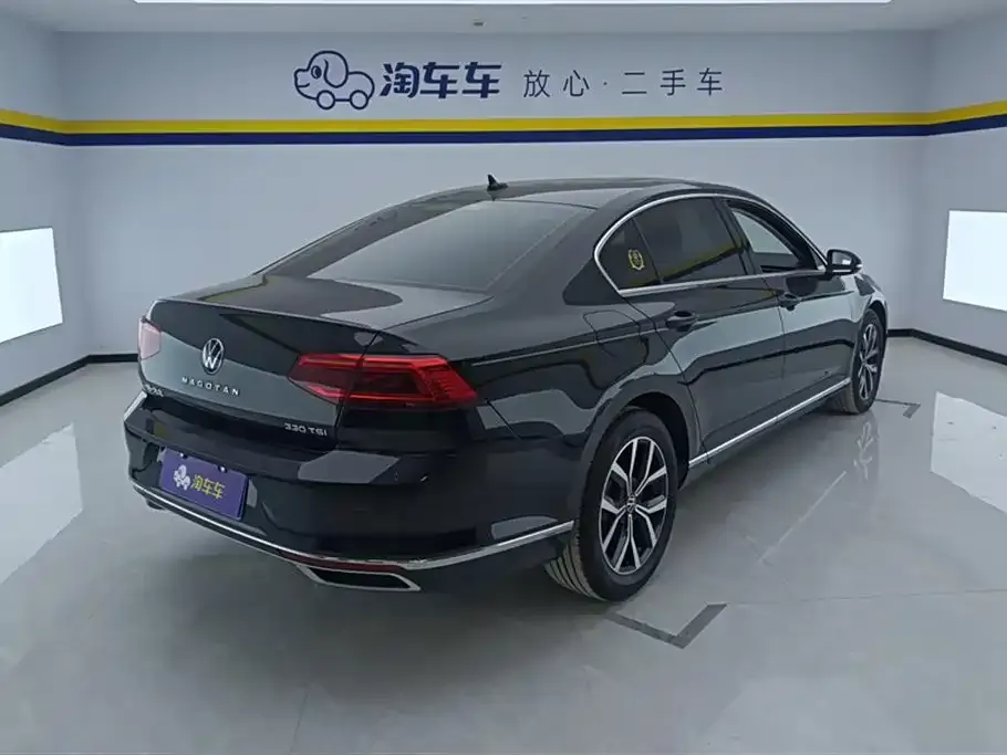 Volkswagen Magotan 2022 из CN, фото 8