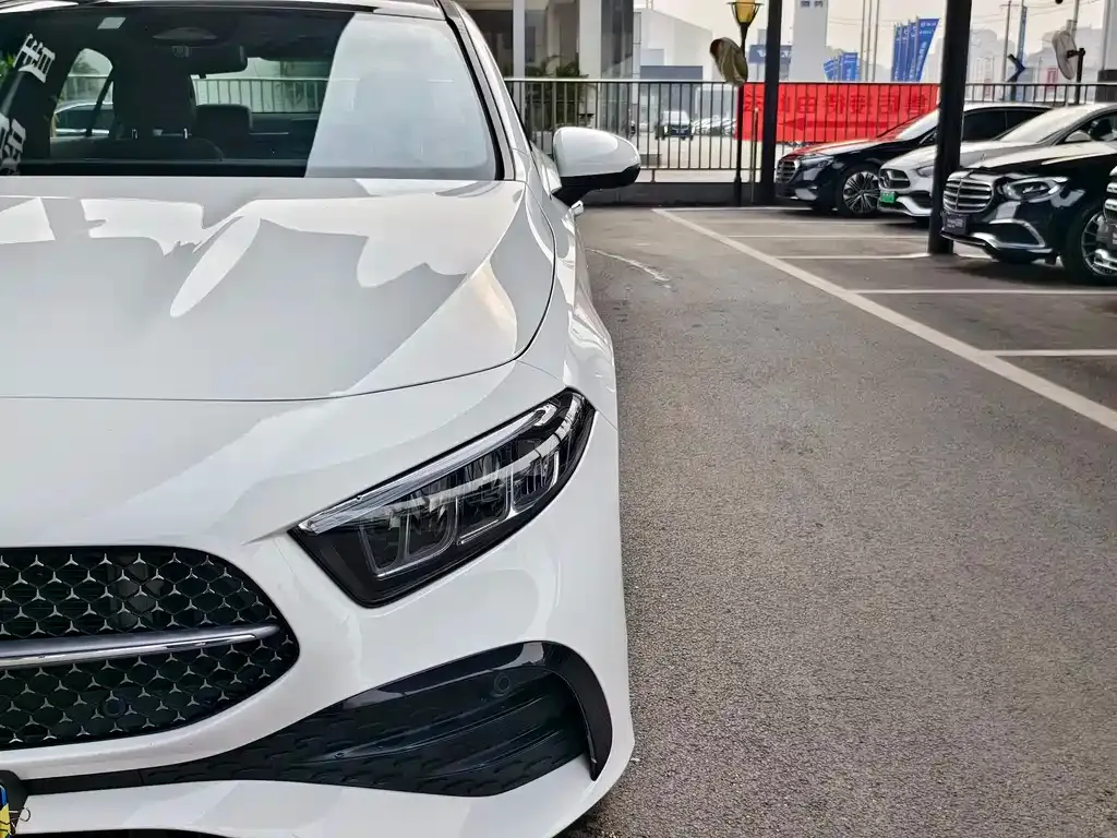 Mercedes-Benz A-Class 2023 из CN, фото 7