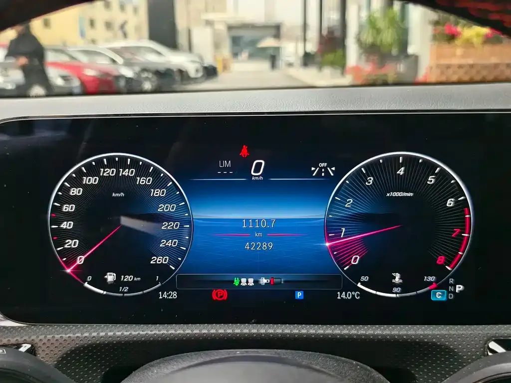 Mercedes-Benz A-Class 2023 из CN, фото 9