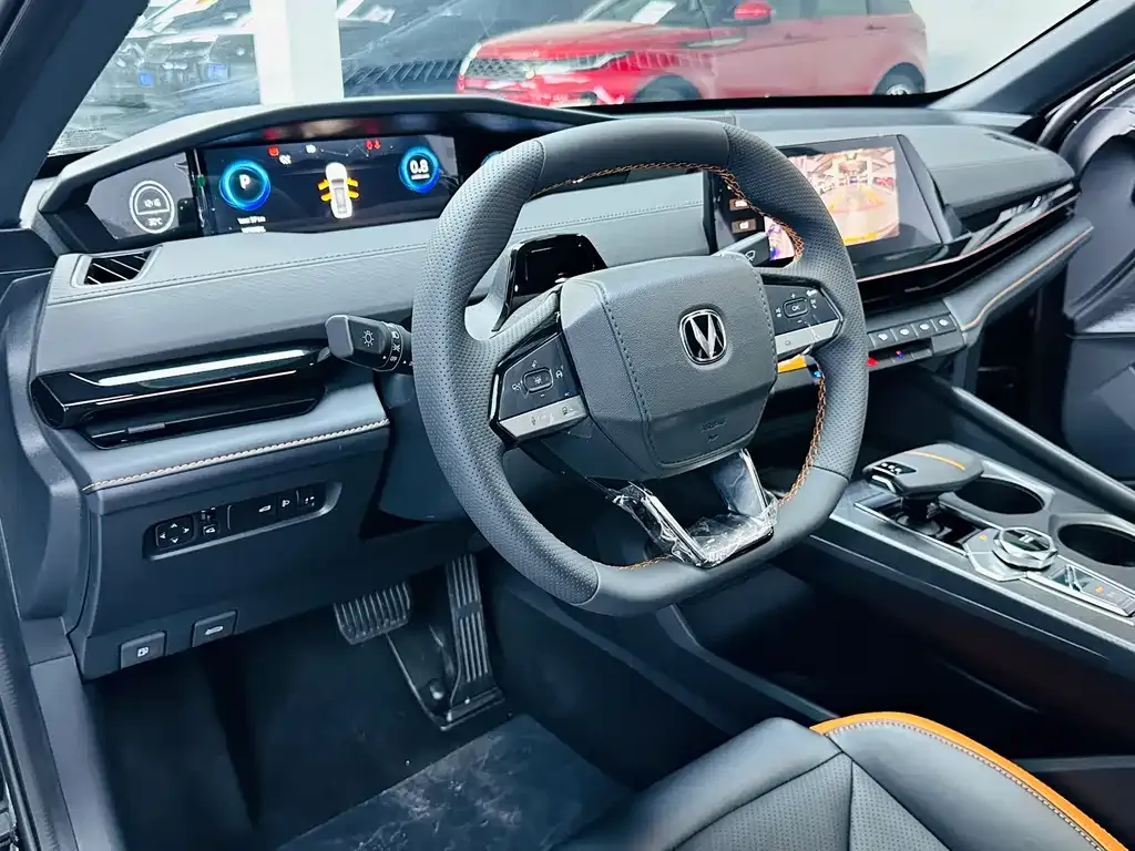 Changan UNI-V 2025 из CN, фото 5