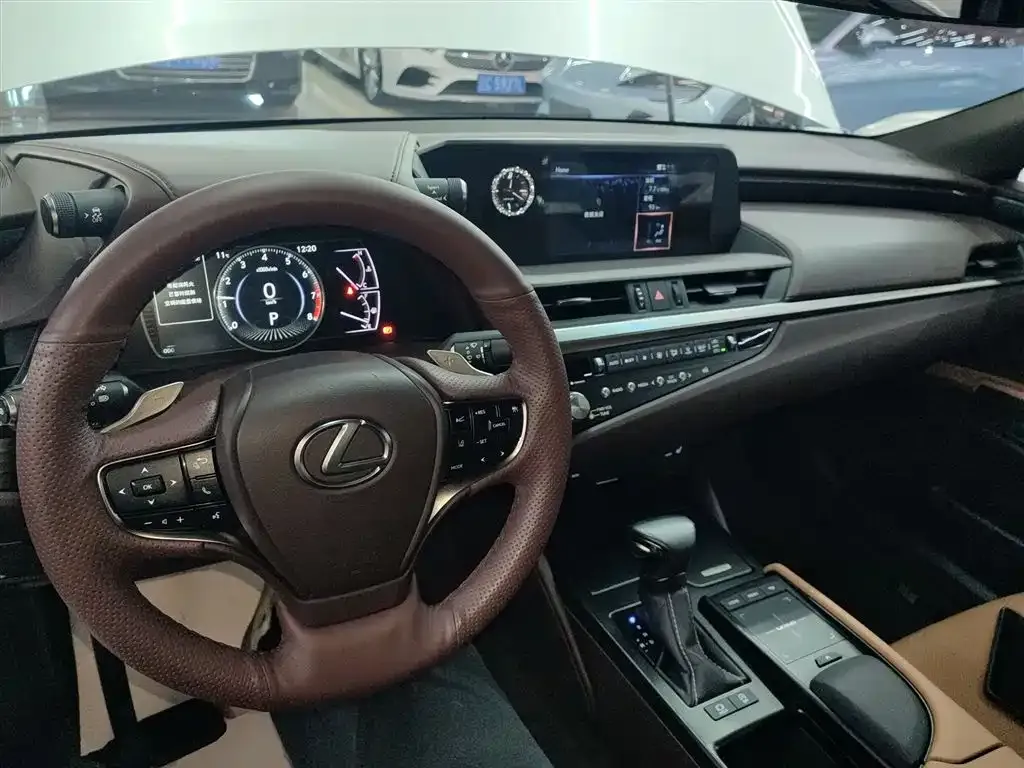 Lexus ES 2021 из CN, фото 7