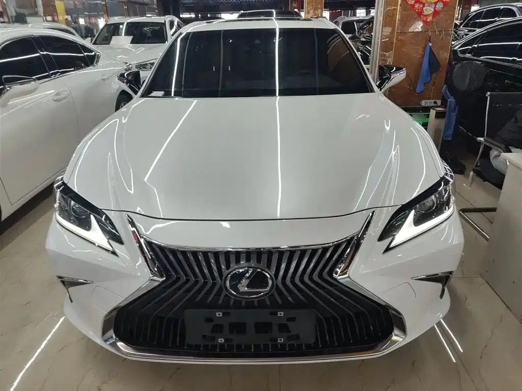 Lexus ES 2021 из CN, фото 3