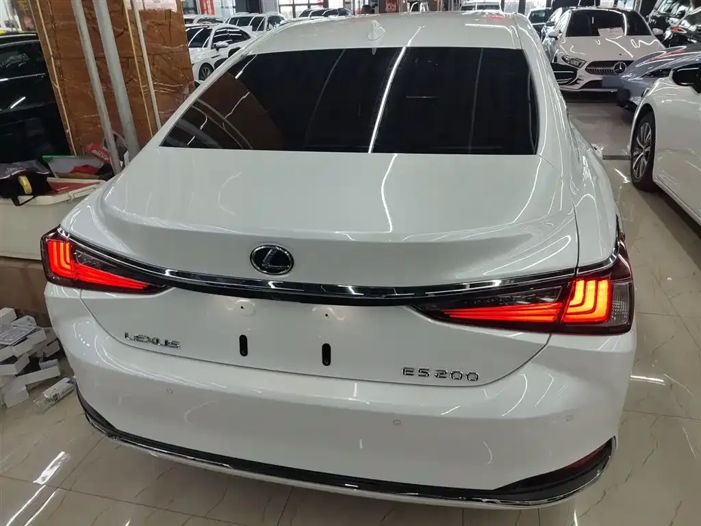 Lexus ES 2021 из CN, фото 9