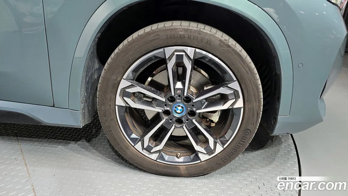 [object Object] iX1 2023 из KR, фото 5