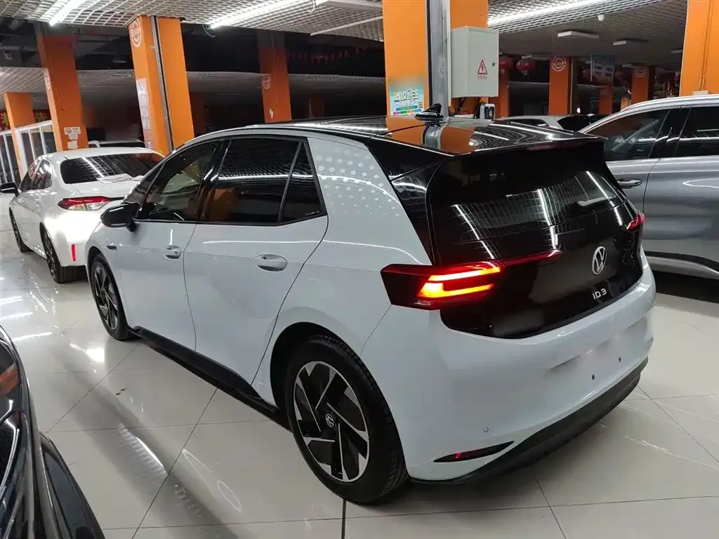 Volkswagen ID.3 2023 из CN, фото 8