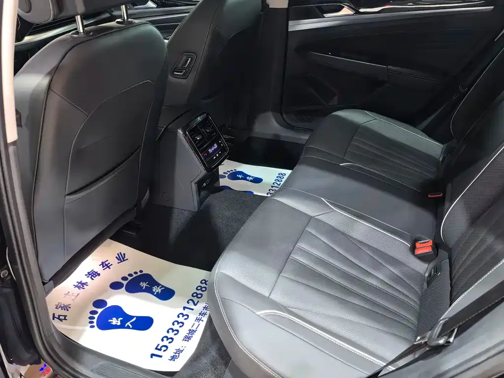 Volkswagen Passat 2024 из CN, фото 7