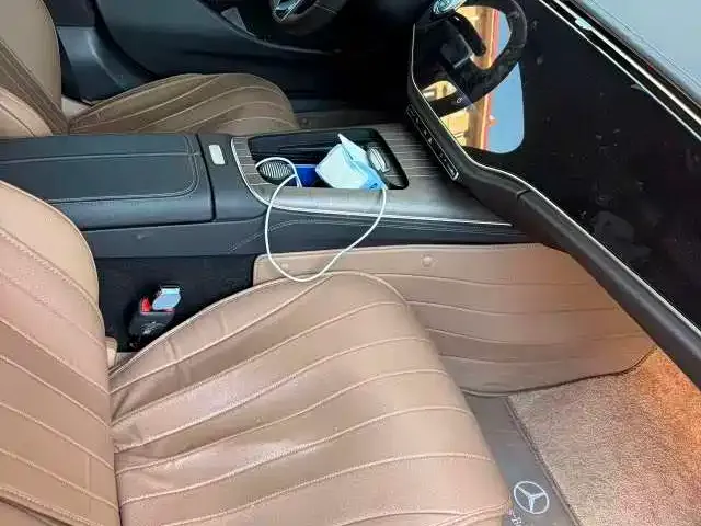 Mercedes-Benz E-Class 2024 из CN, фото 4