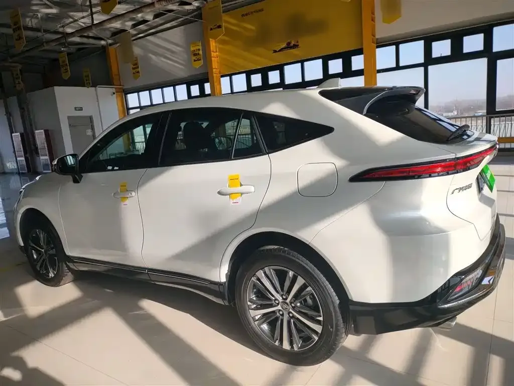Toyota Venza 2024 из CN, фото 5