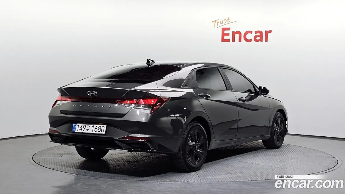 Hyundai AVANTE — фото 2