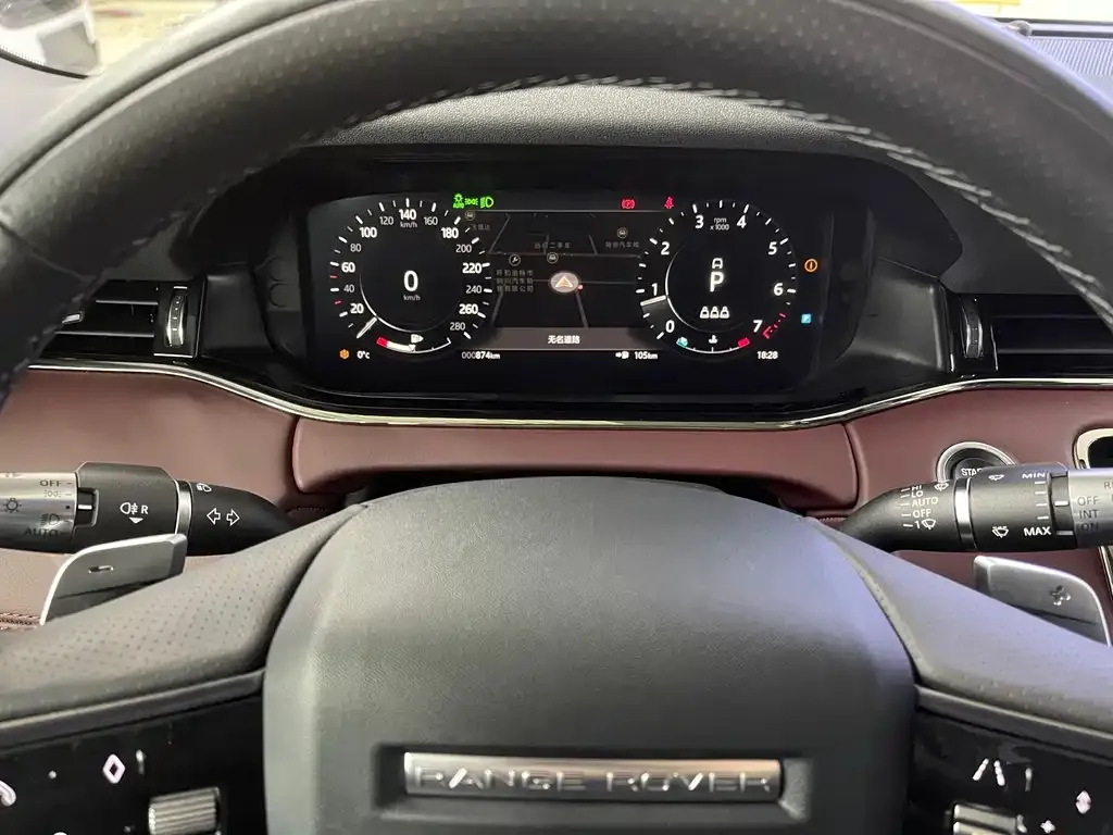 Land Rover Evoque 2025 из CN, фото 3